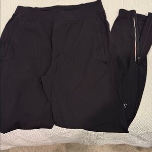 Lululemon mens black jogger